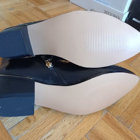 Studded Black leather booties, 37 / 7 NEW - Picture 6 of 7